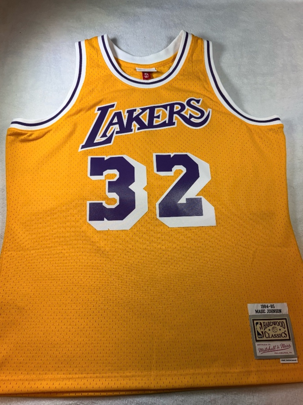 MITCHELL & NESS VINTAGE STYLE LAKERS MAGIC JOHNSON JERSEY SIZE XL